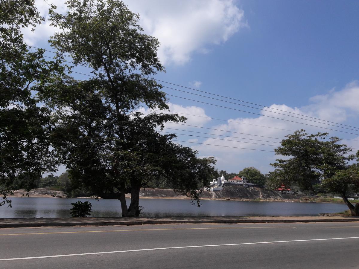 Saragama Holiday Resort Kurunegala Eksteriør bilde